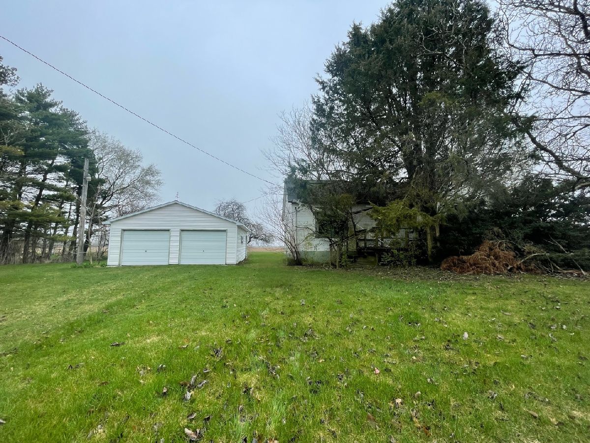  Sold Clarence Illinois, 306 Main