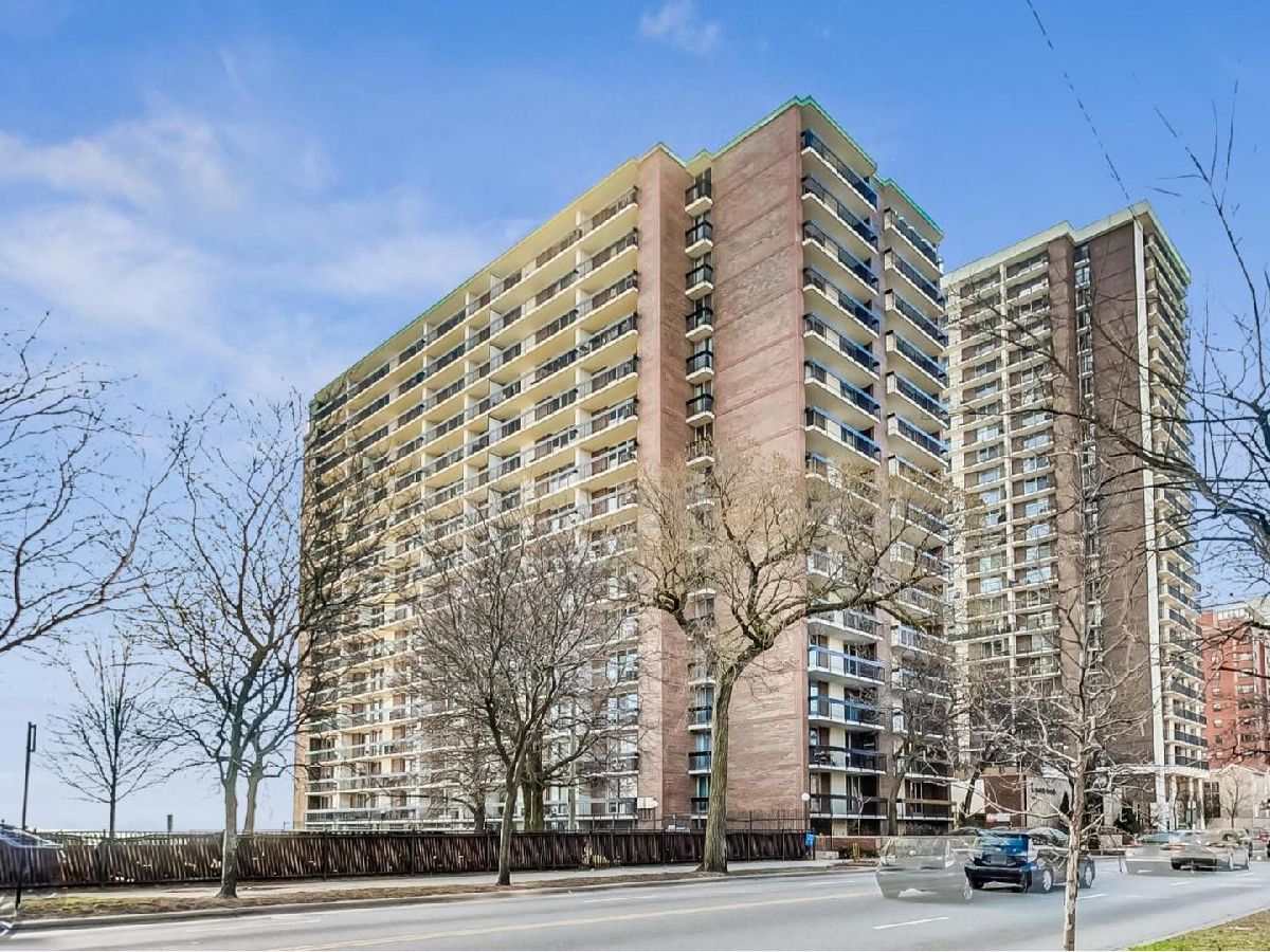 Condominiums Sold Thorndale Beach North Chicago Illinois, 5901 Sheridan