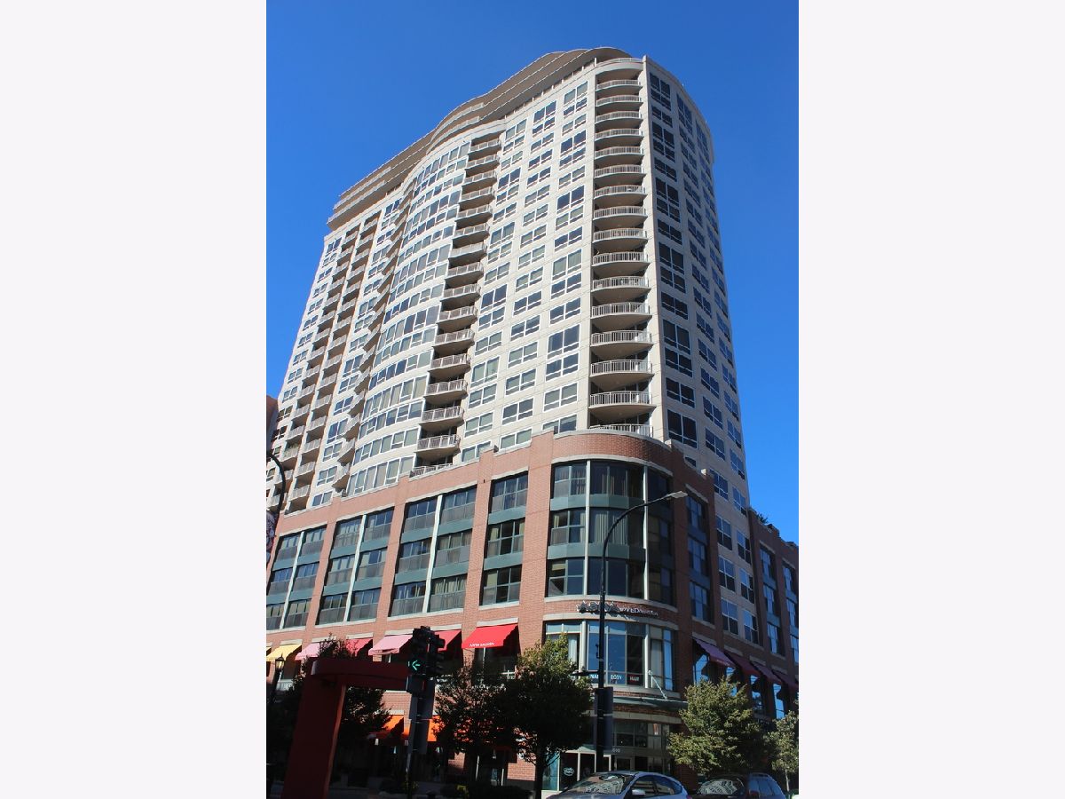 Condominiums Rented Sherman Plaza Evanston Illinois, 807 Davis