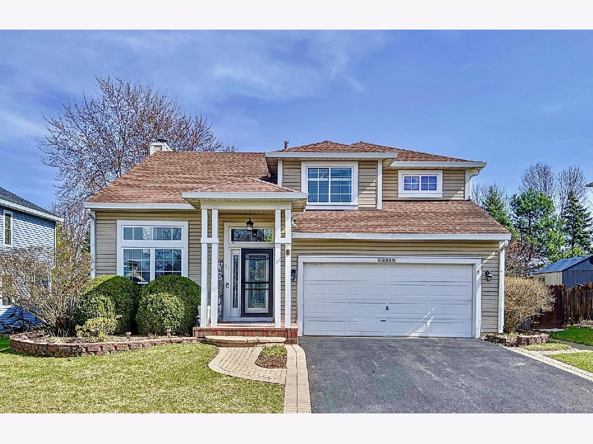 Homes Sold Big Sky Lake In The Hills Illinois, 206 Cool Stone