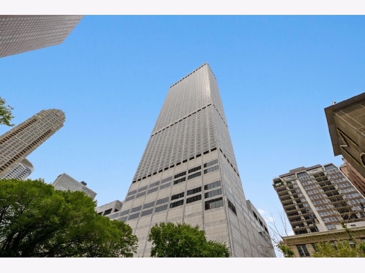Condominiums Sold Water Tower Residences Chicago Illinois, 180 Pearson