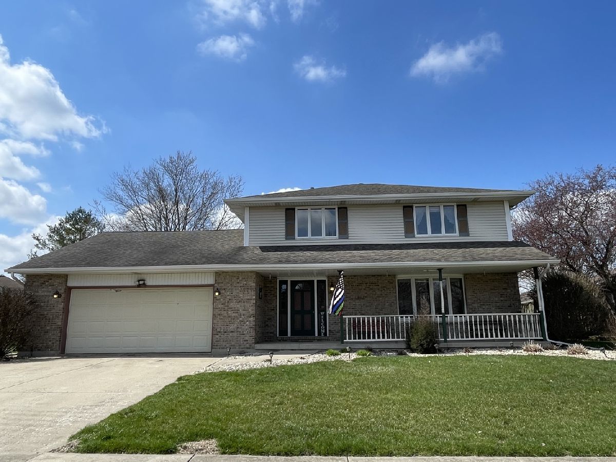 Homes Sold Century East Manhattan Illinois, 203 Brynn