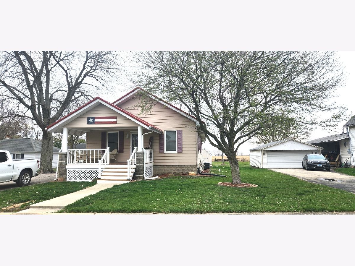  Sold Bondville Illinois, 203 Ash