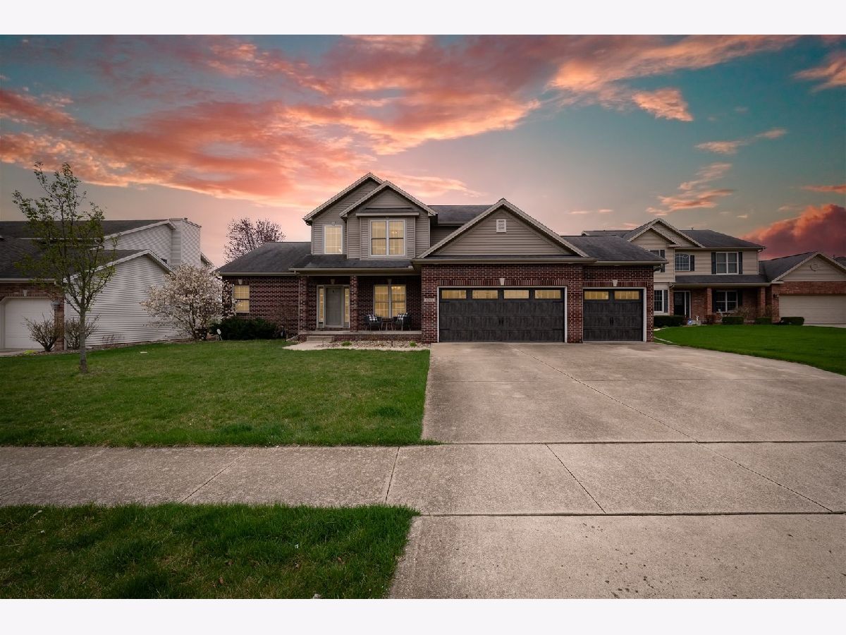 Homes Sold Wintergreen Normal Illinois, 1015 Mugho