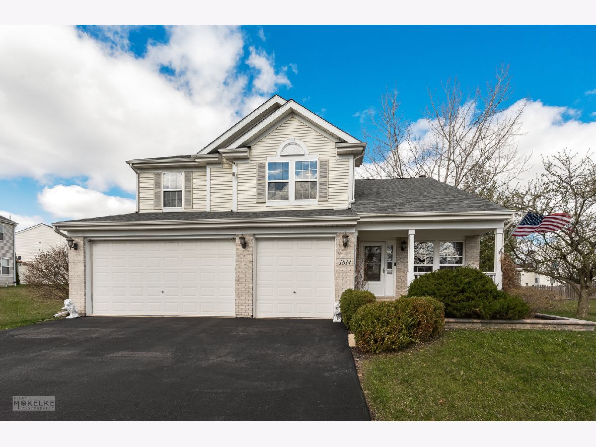 Homes Sold Natures Pointe Aurora Illinois, 1814 Clarendon