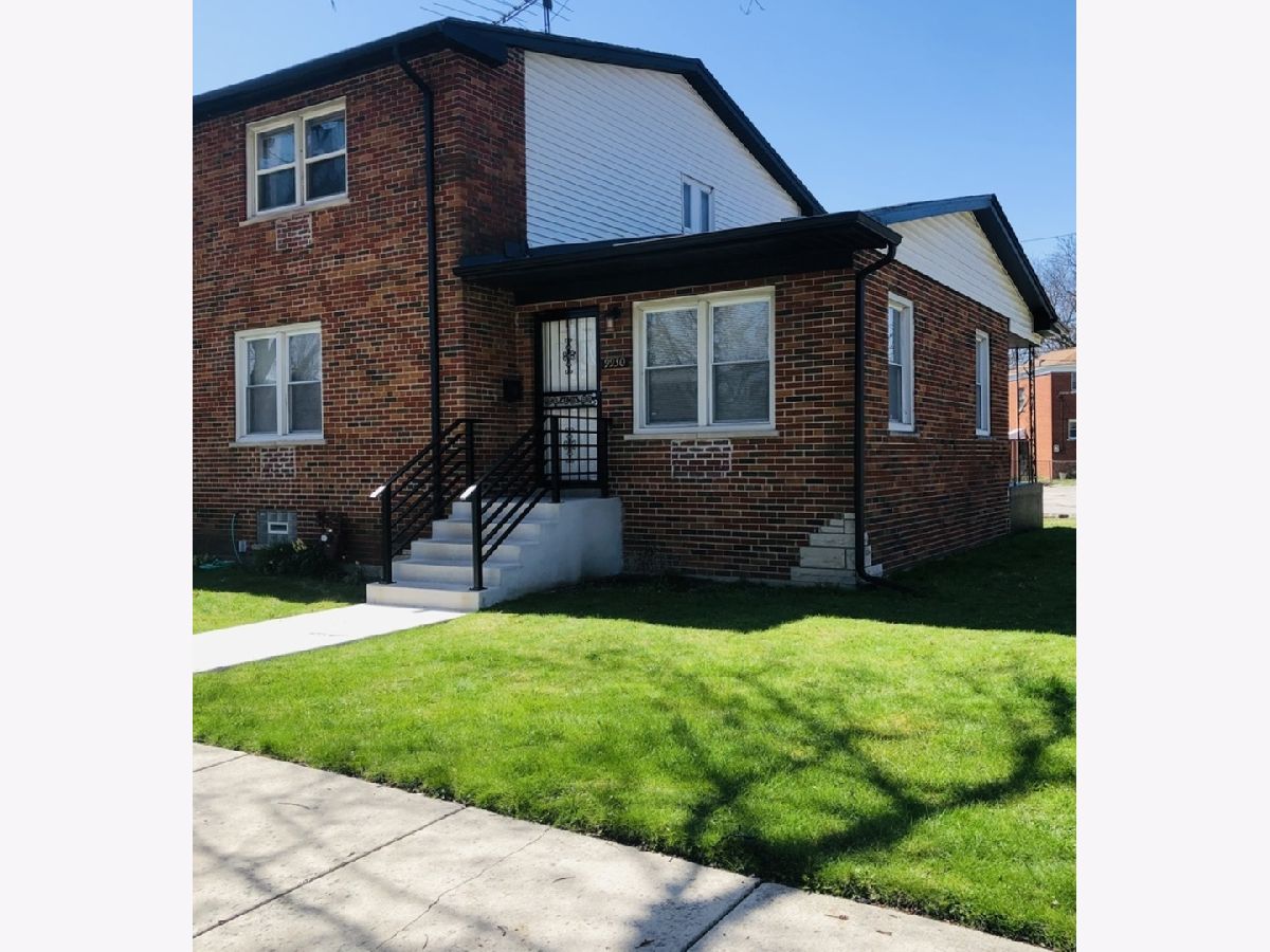 Townhomes & Homes Sold Jeffery Manor Chicago Illinois, 9930 Clyde