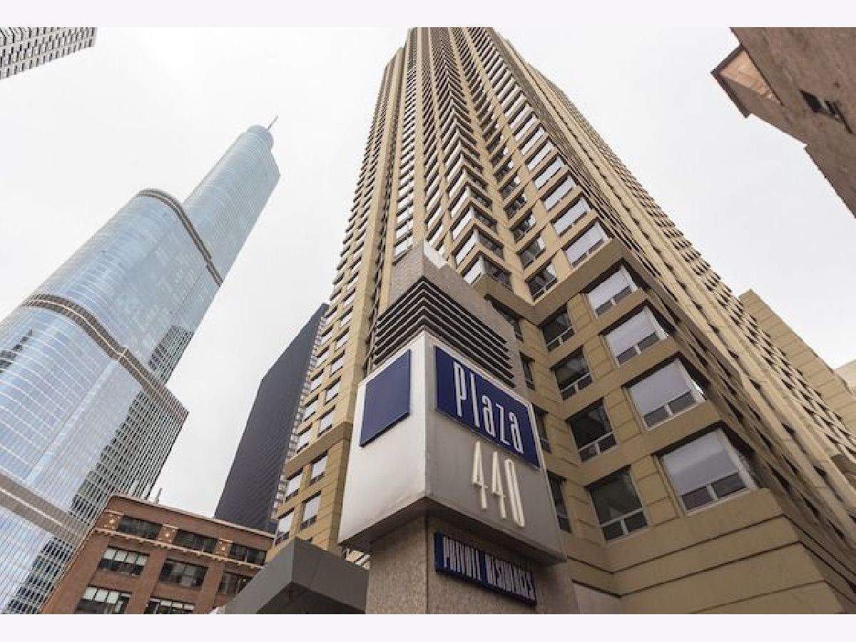 Condominiums Rented Plaza 440 Private Residences Chicago Illinois, 440 Wabash