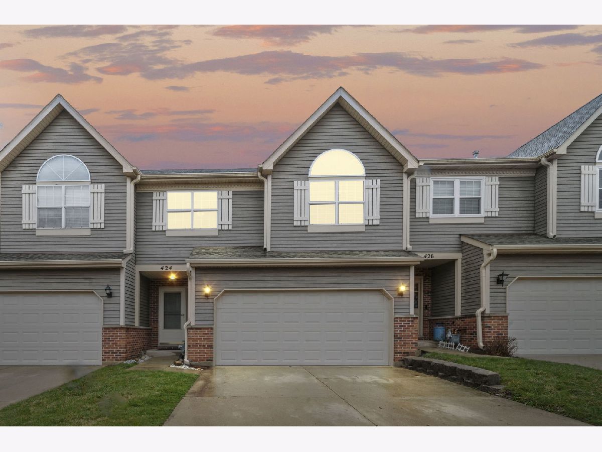 Townhomes Sold Dunridge Condos East Dundee Illinois, 424 Dunridge