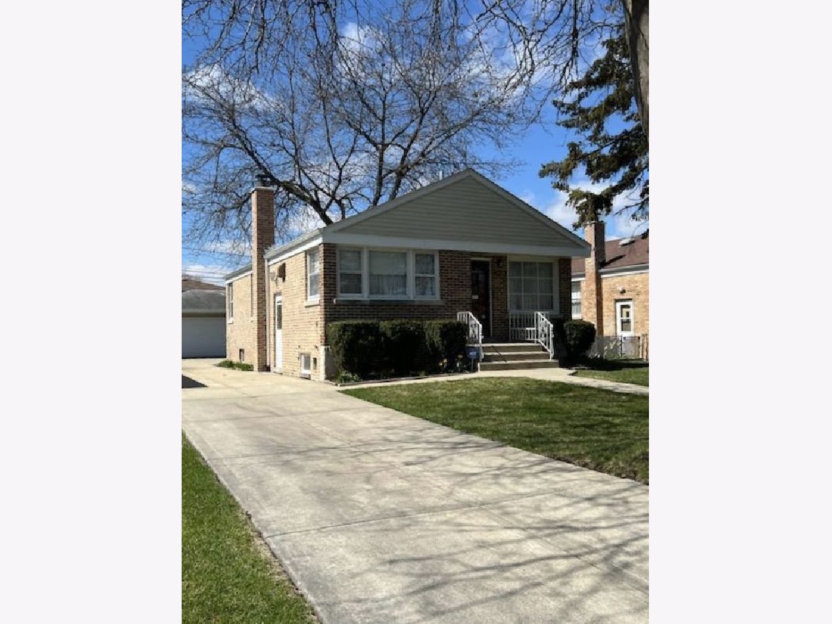 Homes & Condos & Townhomes Sold Leyden Franklin Park Illinois, 2938 Ernst