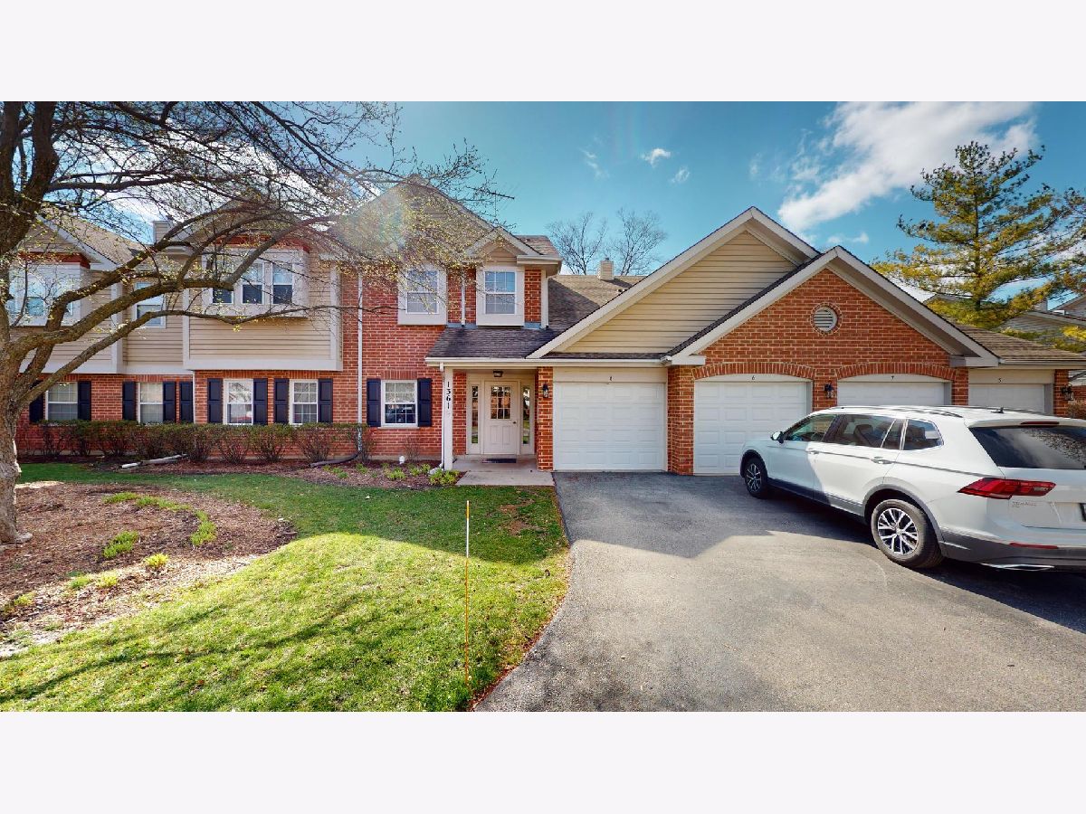 Condos & Townhomes Sold Harvest Run Palatine Illinois, 1361 Evergreen