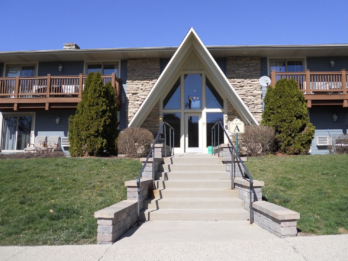  Rented Fox River Grove Illinois, 300 Opatrny
