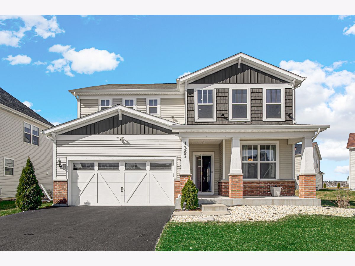 Homes Sold Atwater Naperville Illinois, 1367 Bayou Path