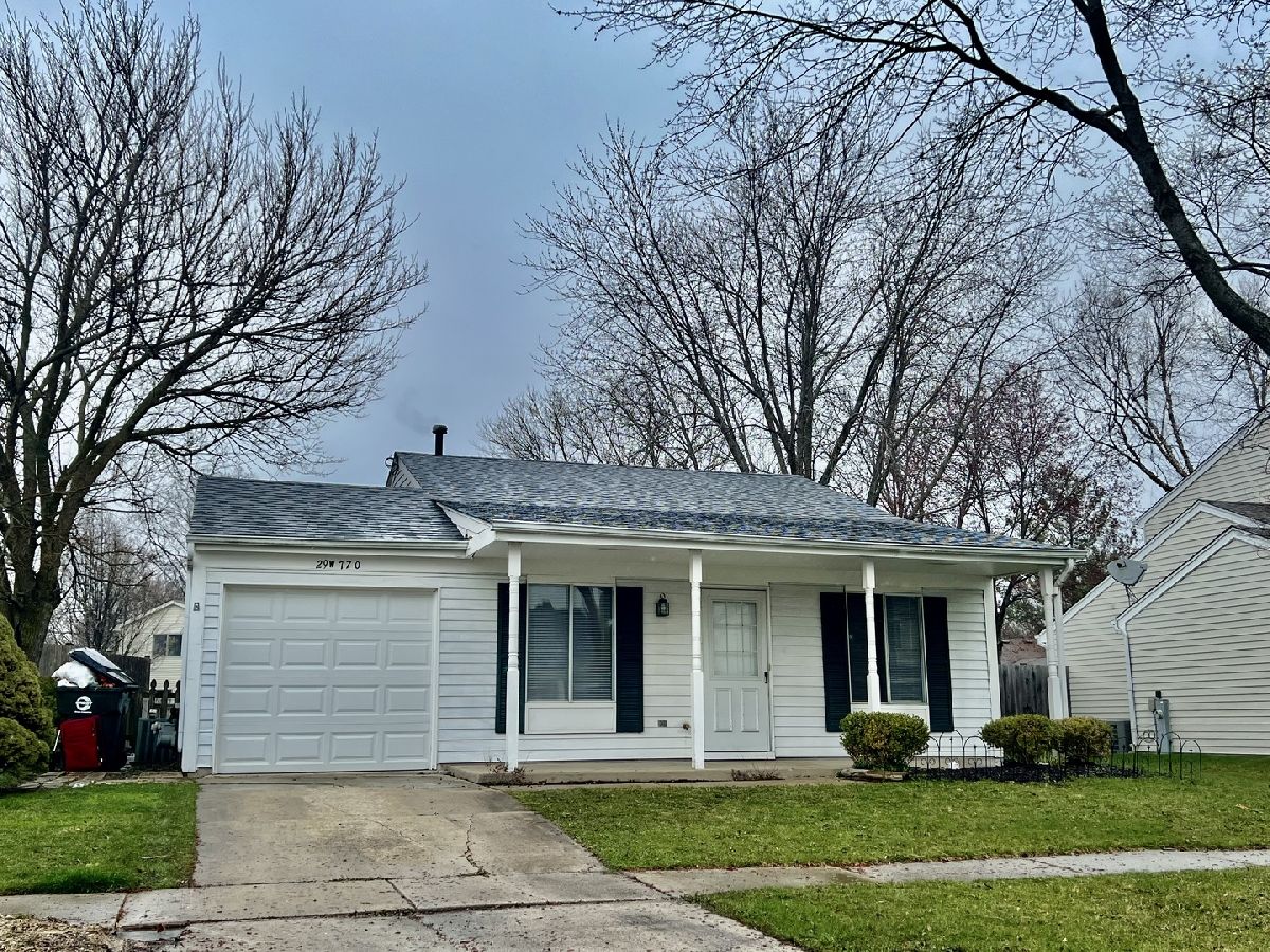 Homes & Condos & Townhomes Rented Summerlakes Warrenville Illinois, 29w770 Hurlingham