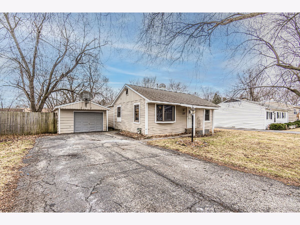 Homes Sold Cepek's Crystal Vista Crystal Lake Illinois, 37 Heather