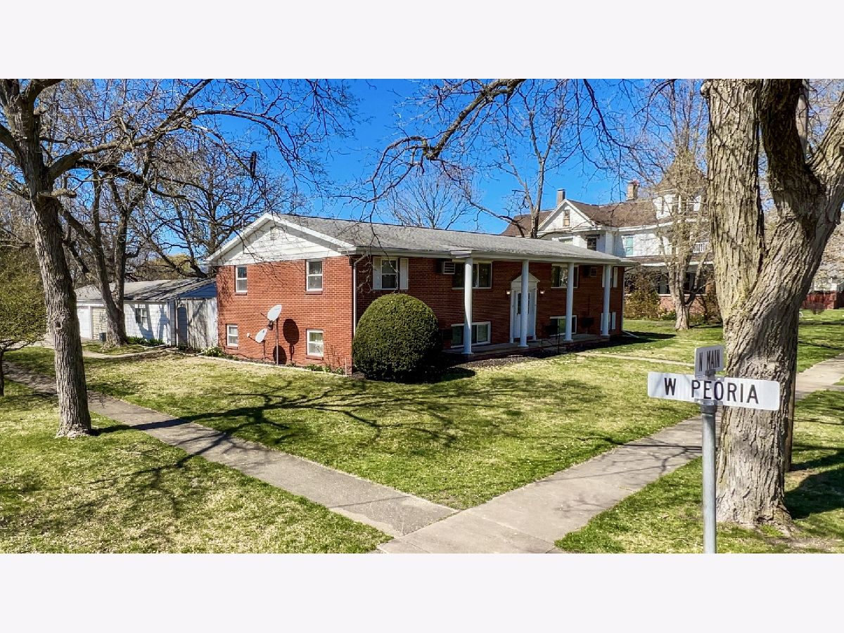  Sold Minier Illinois, 301 Main