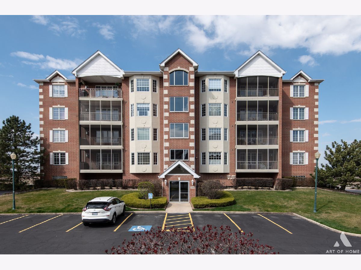 Condominiums Sold Brookside Place Tinley Park Illinois, 7904 Trinity