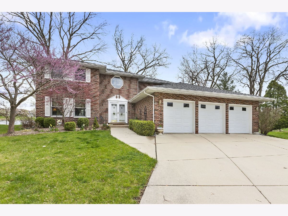 Homes Sold Walten Meadows Hoffman Estates Illinois, 887 Dovington