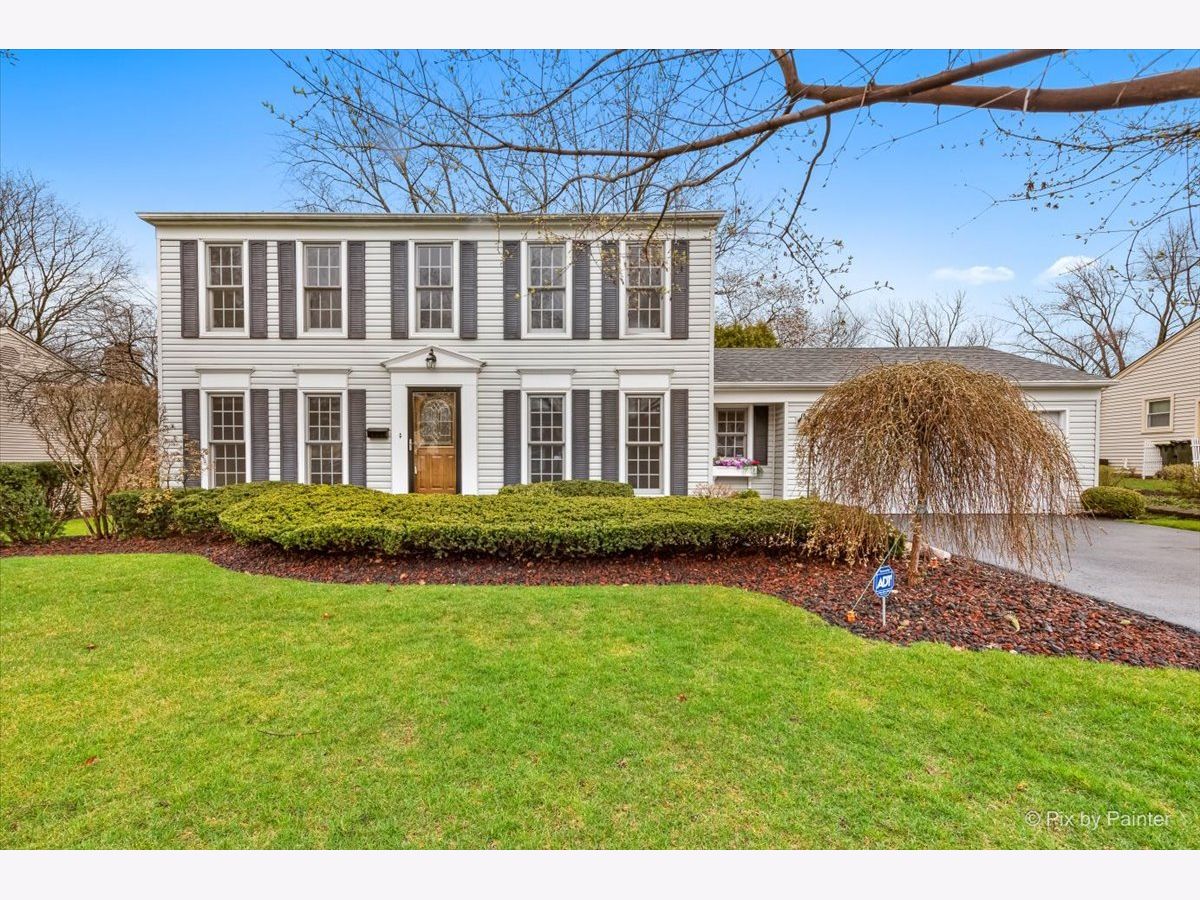 Homes Sold Buttonwood Roselle Illinois, 345 Lakeside