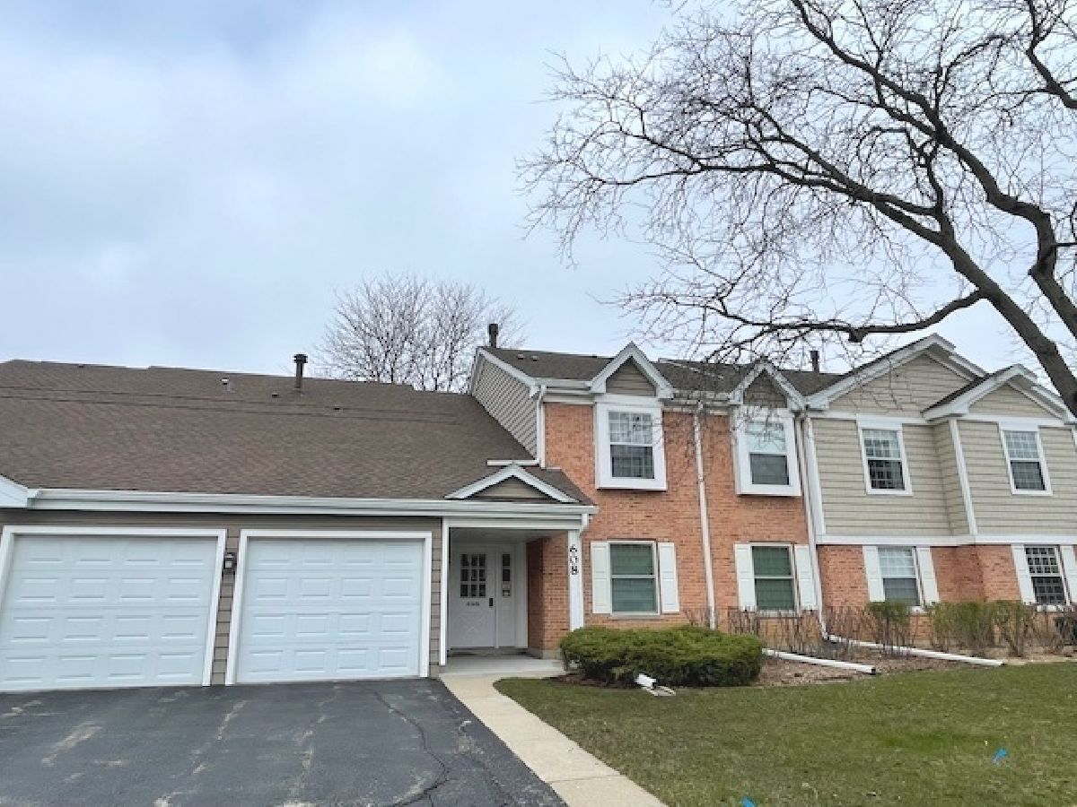 Condos & Townhomes Sold Gatewood Schaumburg Illinois, 608 Berkley