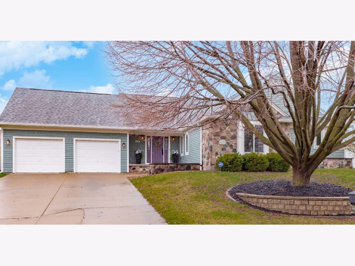 Homes Sold University Terrace Normal Illinois, 1600 Barton