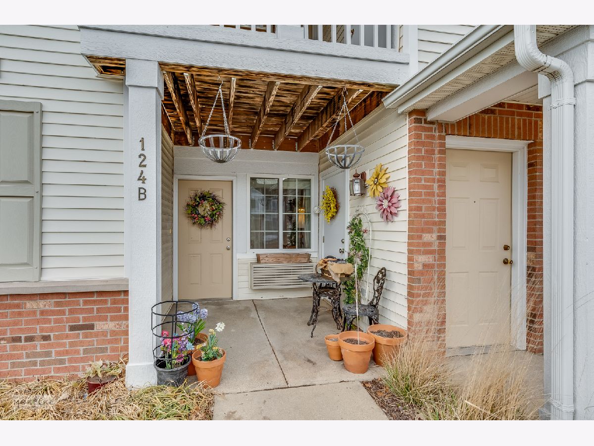 Bristol Bay Yorkville IL, Condos & Townhomes & Homes For Sale & For Rent Sadie Winter Dana Cohen