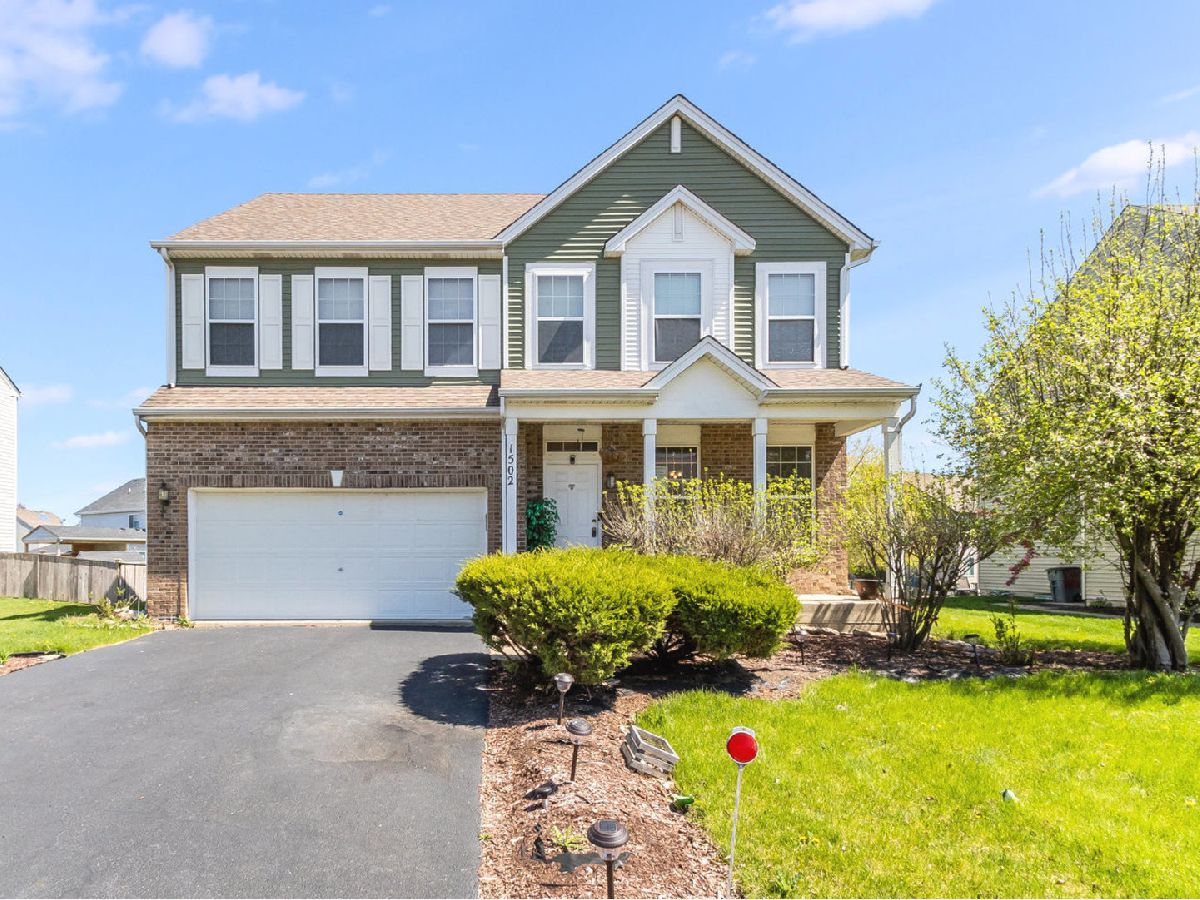 Homes Sold Neustoneshire Joliet Illinois, 1502 Kempton