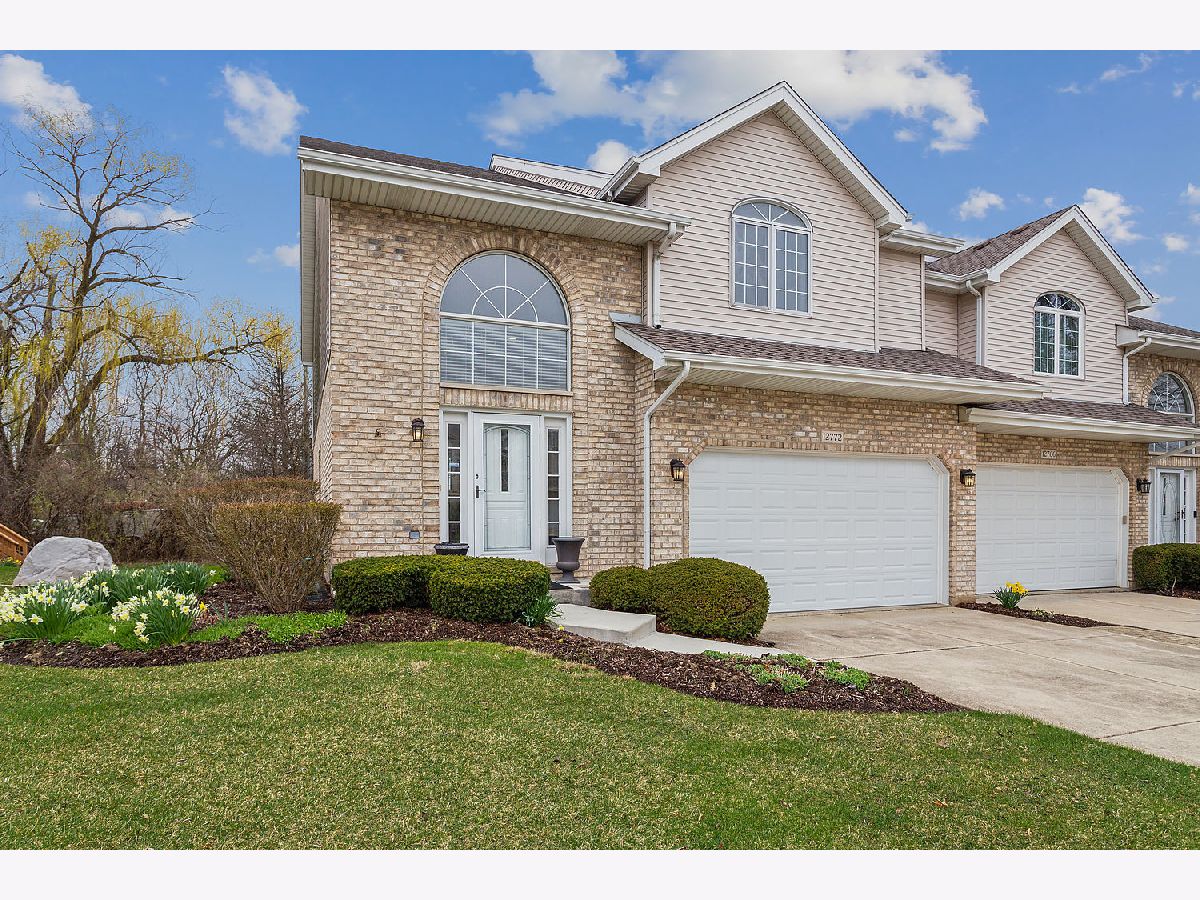 Townhomes & Homes Sold Keepataw Trails Lemont Illinois, 12772 Marian