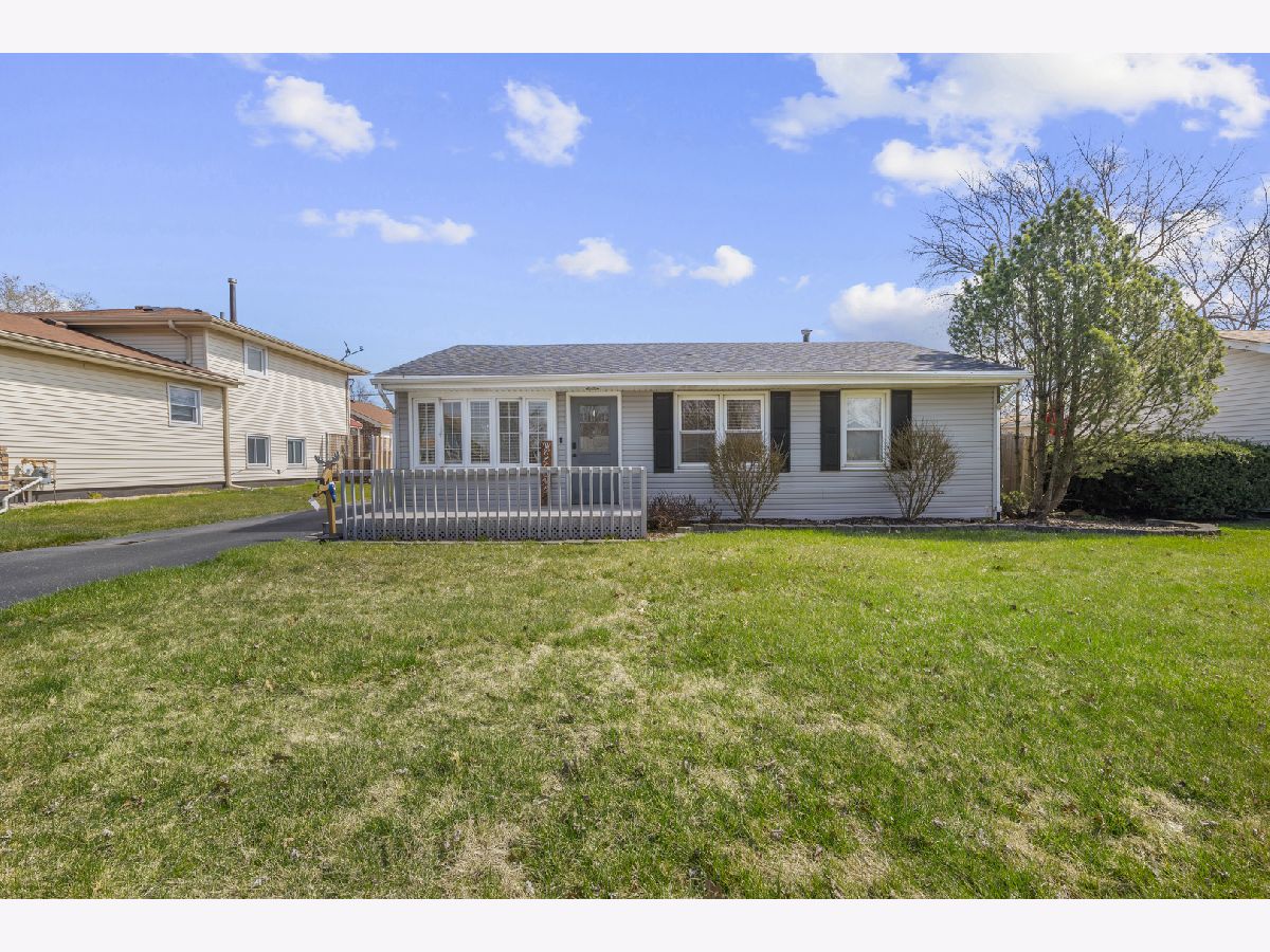 Rented Orland Hills Illinois, 16809 Hilltop