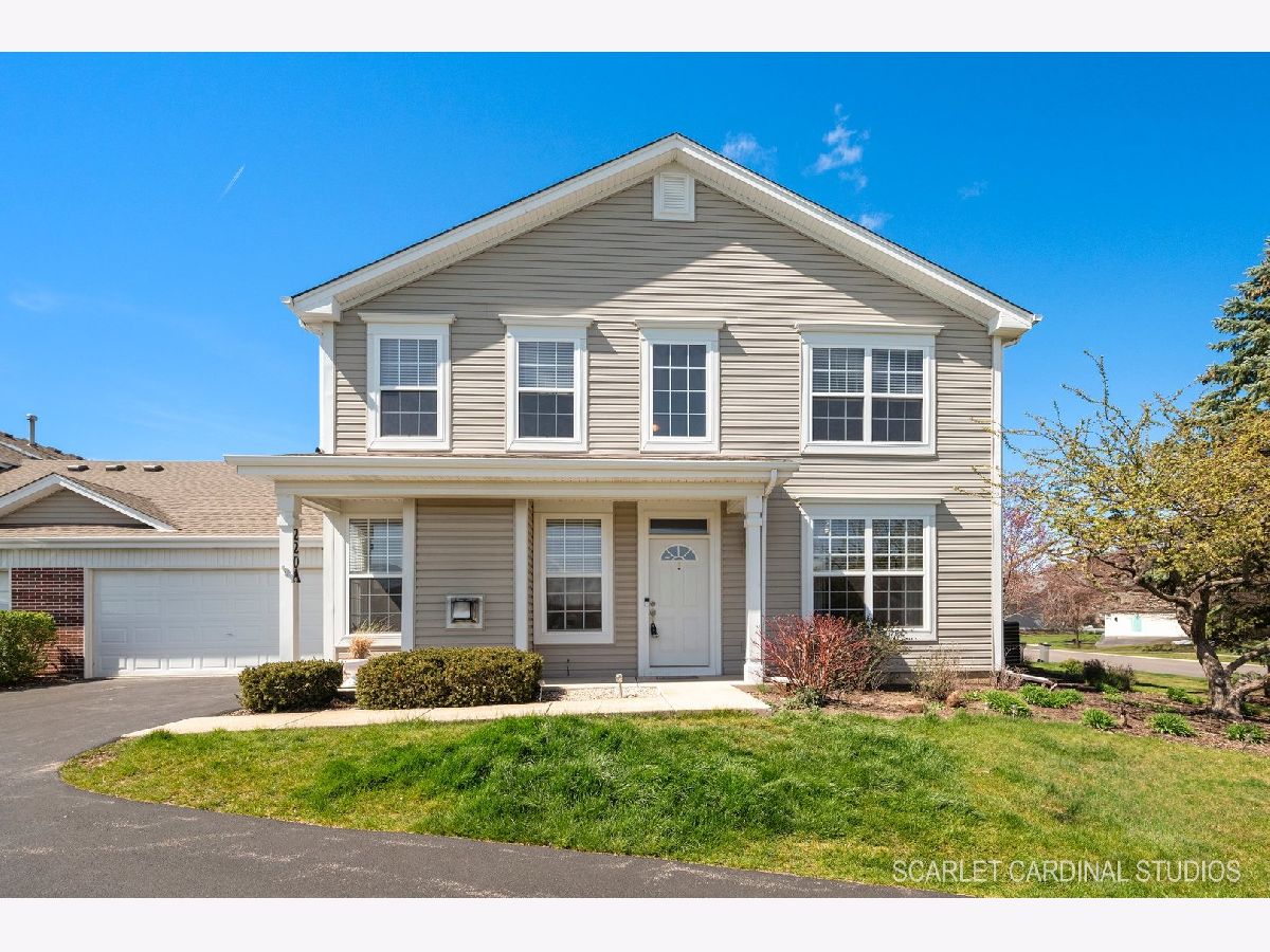 Windsor Pointe Sugar Grove IL, Townhomes & Condos & Homes For Sale