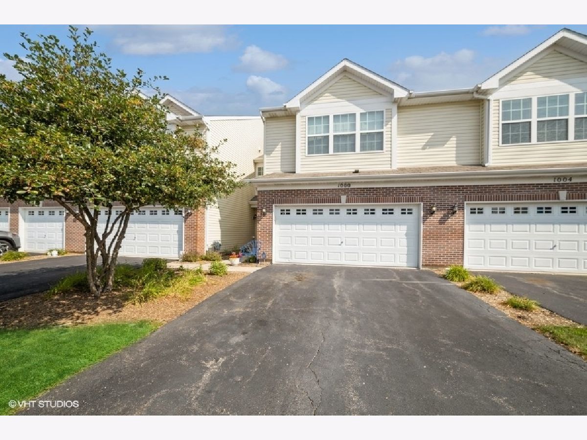Townhomes & Condos & Homes Sold Torino At Tuscany Woods Hampshire Illinois, 1000 Como