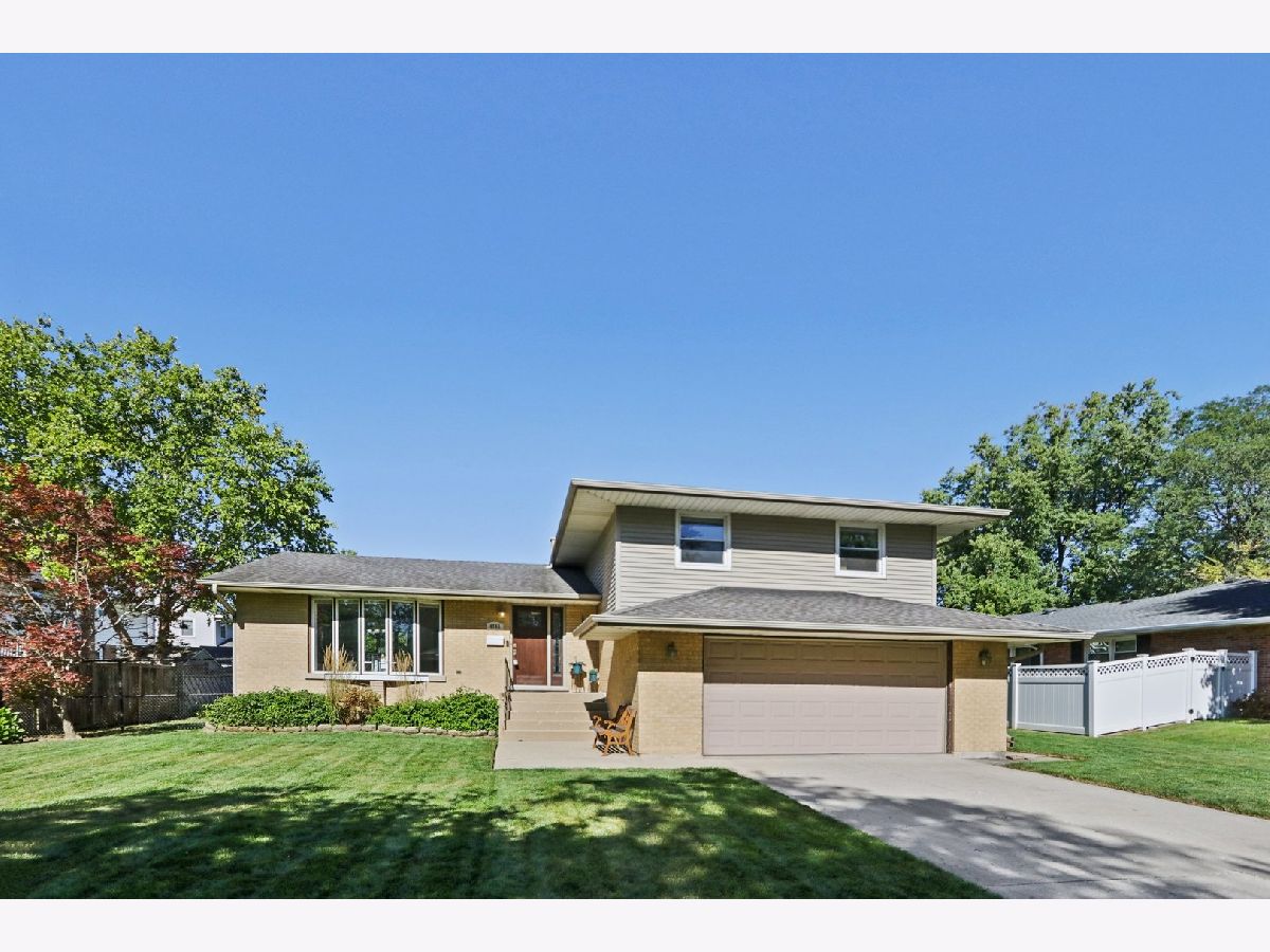 Homes Sold Plum Grove Hills Rolling Meadows Illinois, 4703 Thorntree
