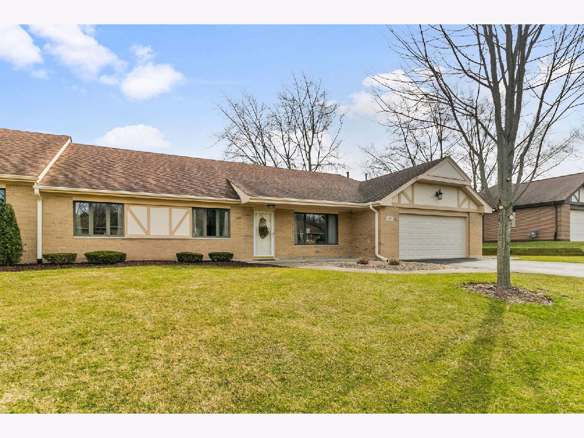 Condos & Townhomes & Homes Sold Edelweiss In The Park Palos Park Illinois, 11601 Autobahn