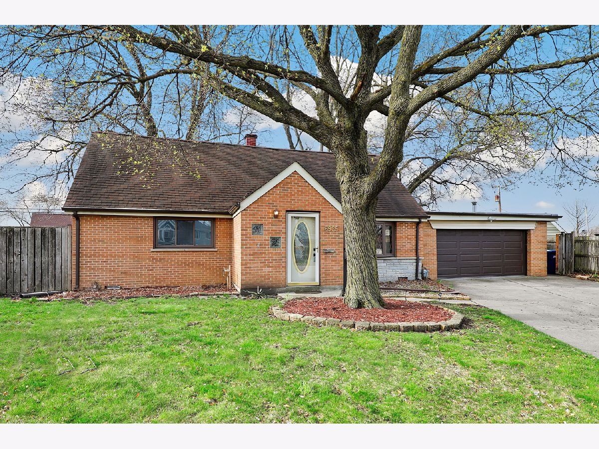 Homes Sold Southfield Bridgeview Illinois, 6925 Elder