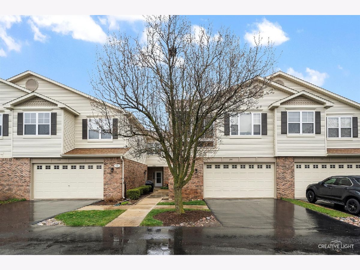 Townhomes & Condos & Homes Sold Fairway Home Windcrest Oswego Illinois, 350 Chesterfield