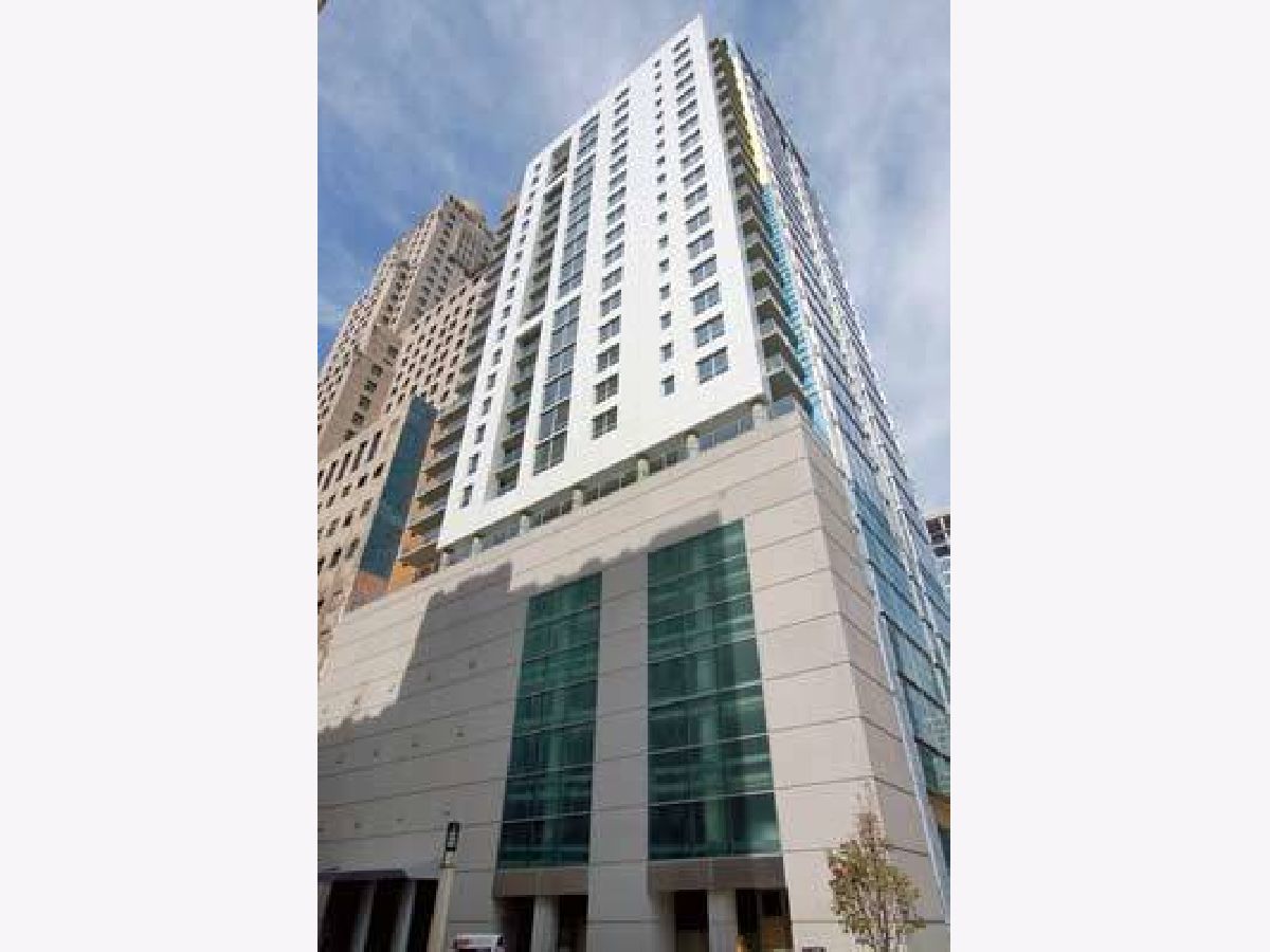 Condominiums Rented Avenue East Chicago Illinois, 160 Illinois