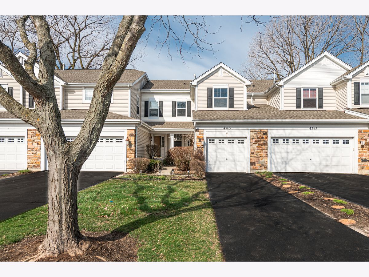 Townhomes & Condos Sold Waters Edge Island Lake Illinois, 4345 Waters Edge