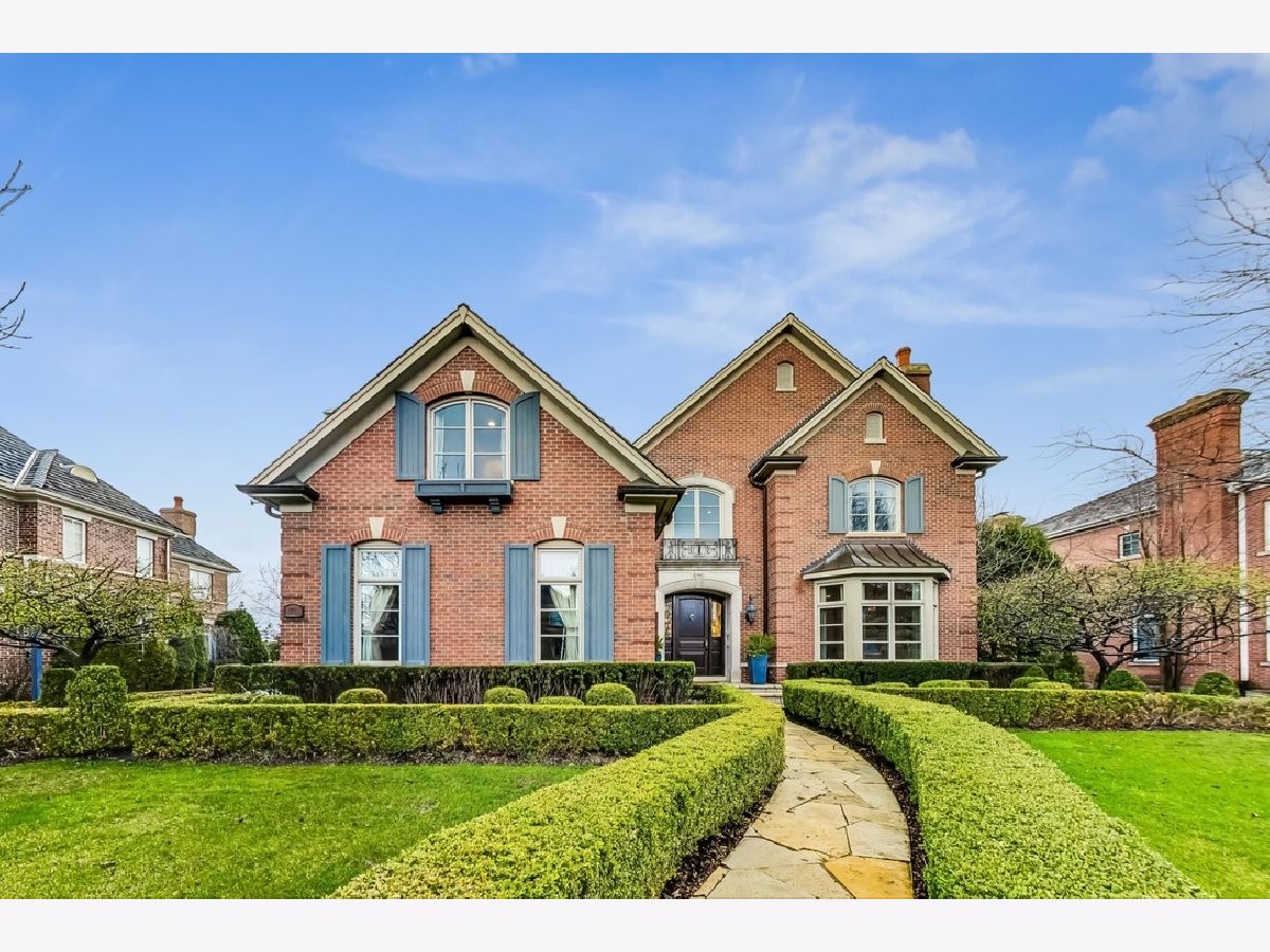 Homes & Townhomes Sold Southgate On The Glen Glenview Illinois, 1741 Monterey