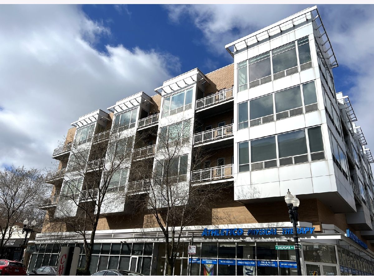 Condominiums Rented Lakeview Station Chicago Illinois, 3920 Sheridan