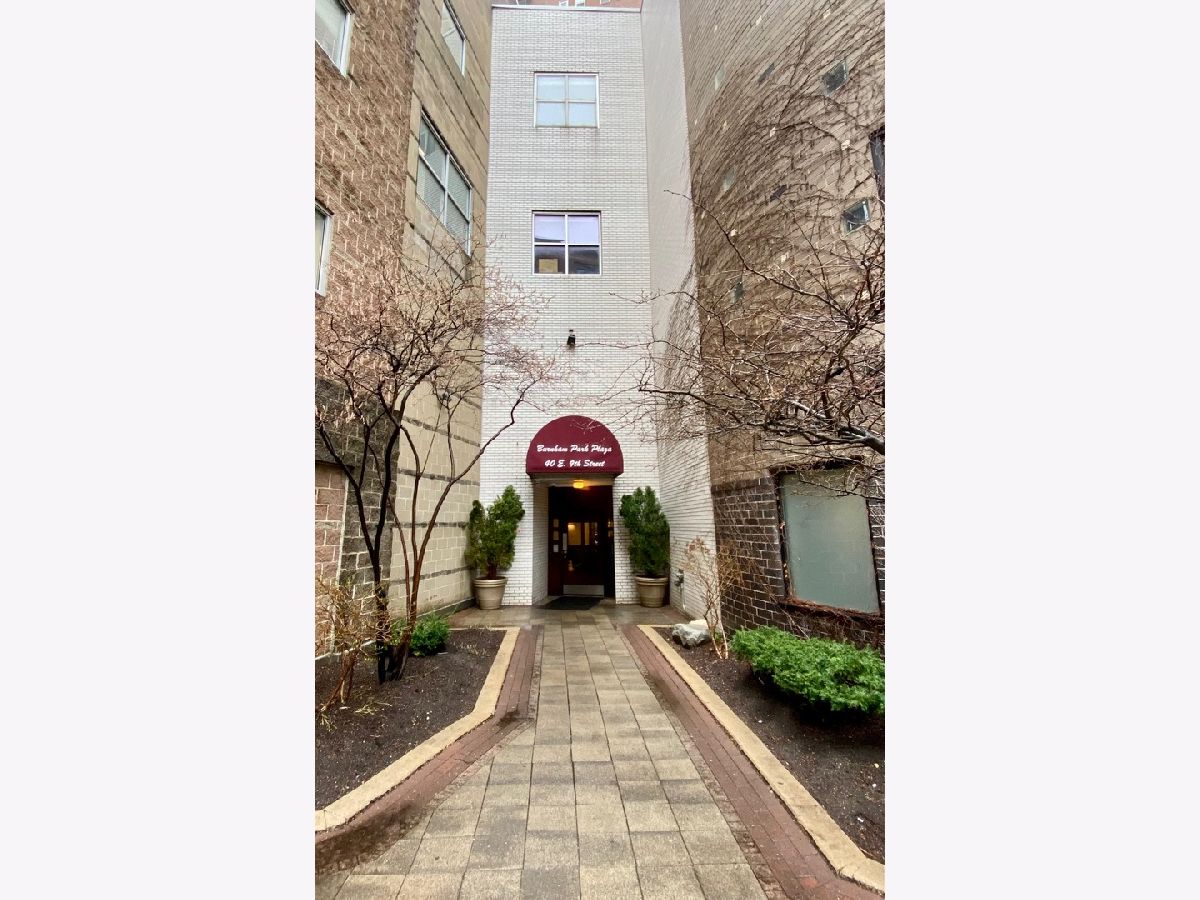 Condominiums Rented Burnham Park Plaza Chicago Illinois, 40 9th