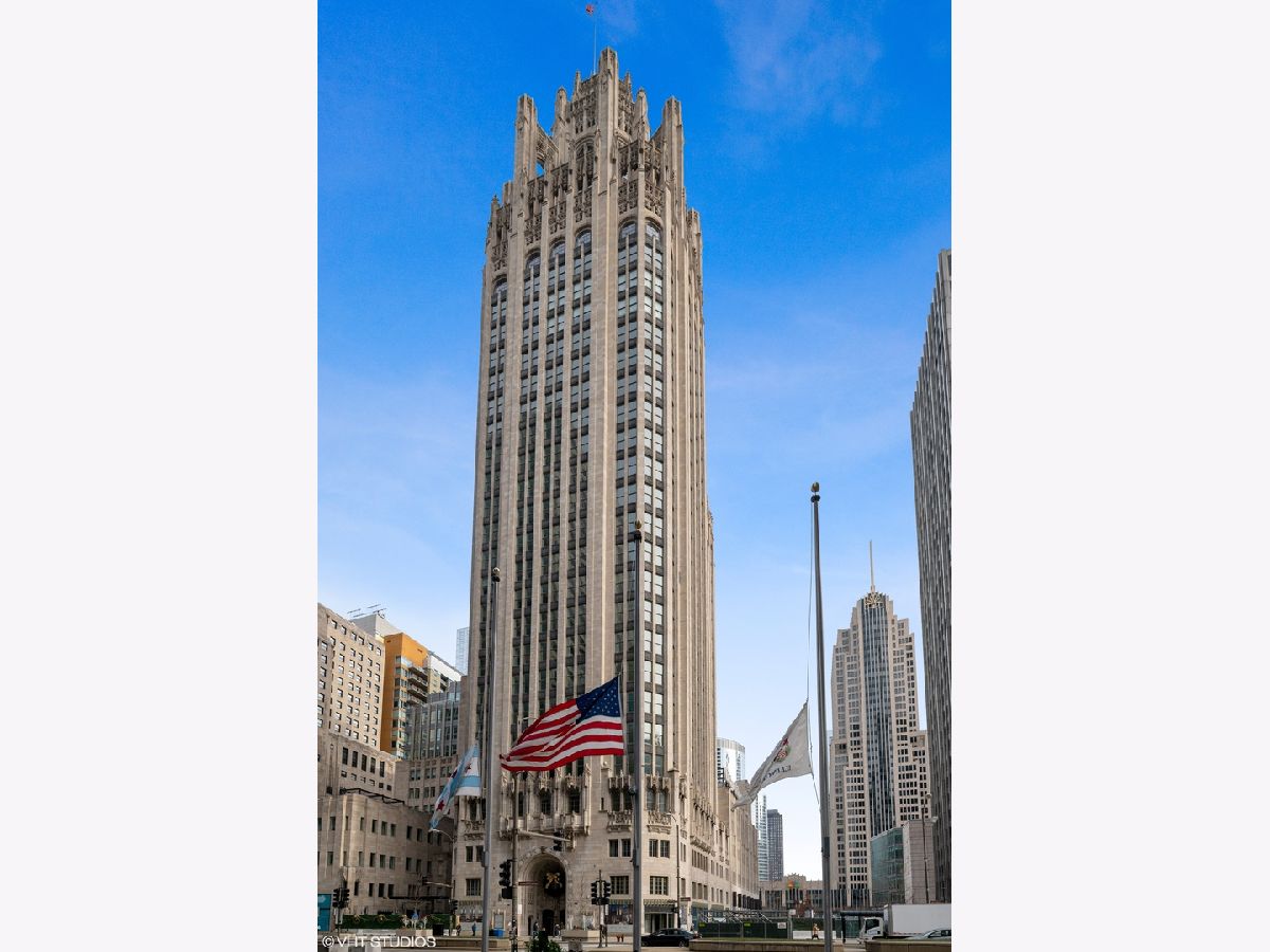 Condos & Townhomes Rented Tribune Tower Residences Chicago Illinois, 435 Michigan