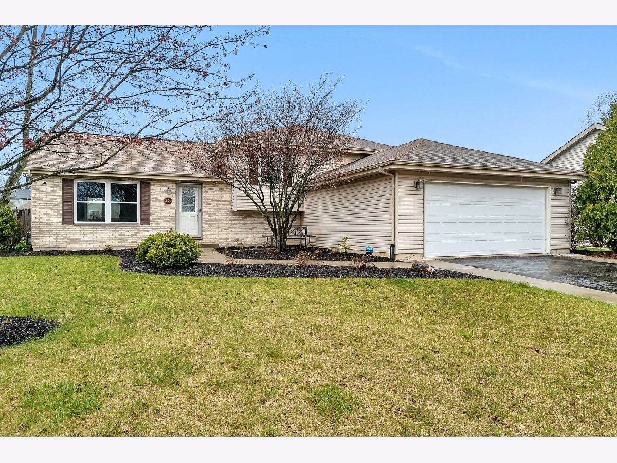 Homes & Condos & Townhomes Sold Meadowbrook Elwood Illinois, 891 Laurel
