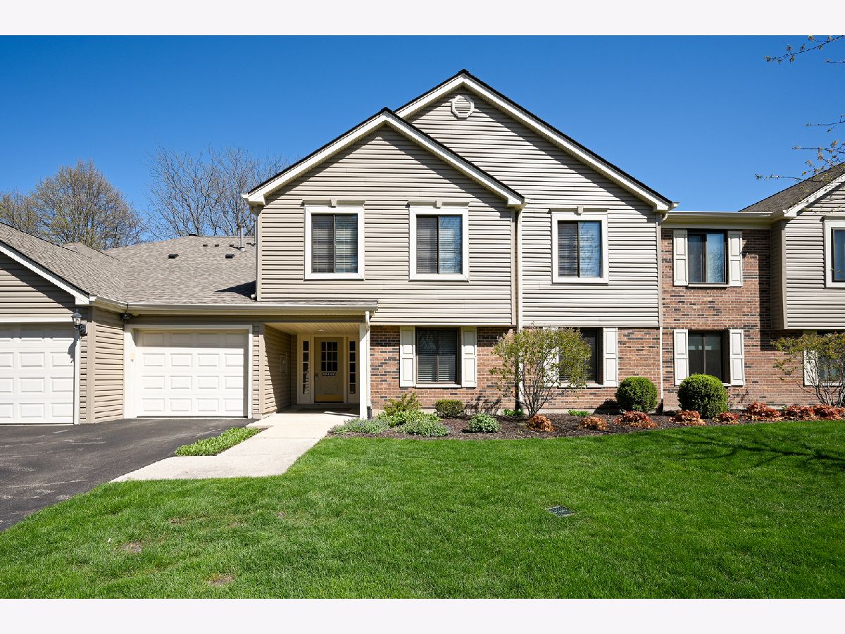 Condos & Townhomes Sold Highlake Winfield Illinois, 0N069 Windermere