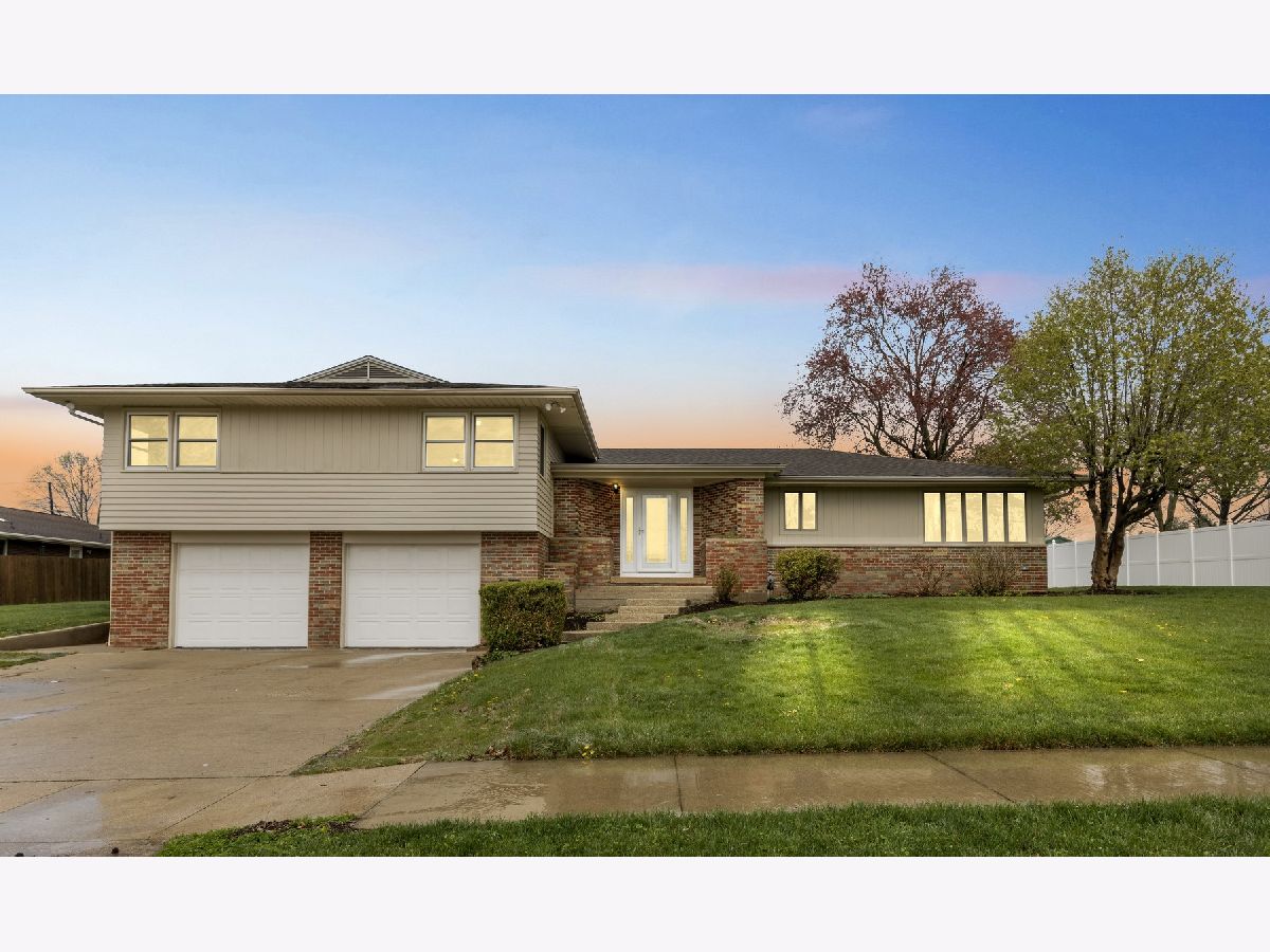  Sold Effingham Illinois, 602 Virginia