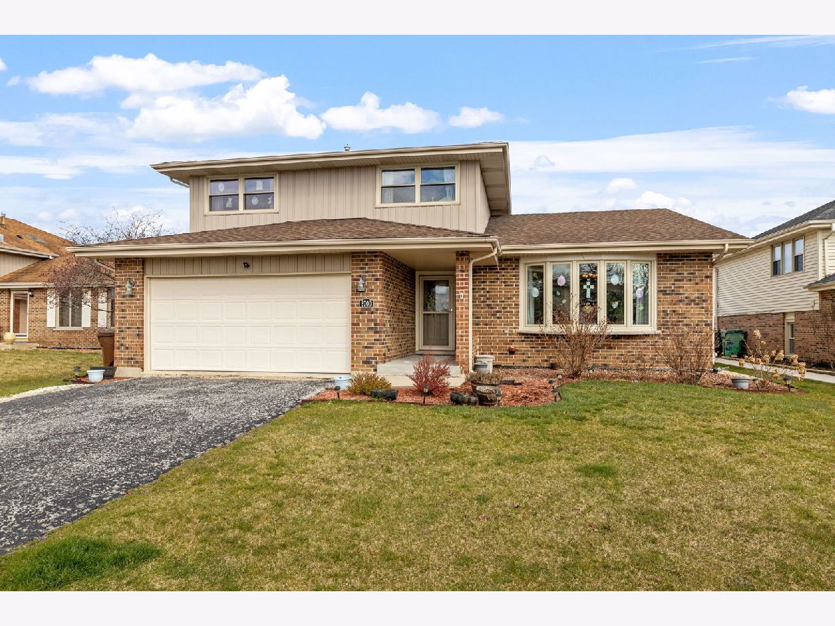 Homes & Townhomes Sold Pheasant Chase Tinley Park Illinois, 8700 Carriage
