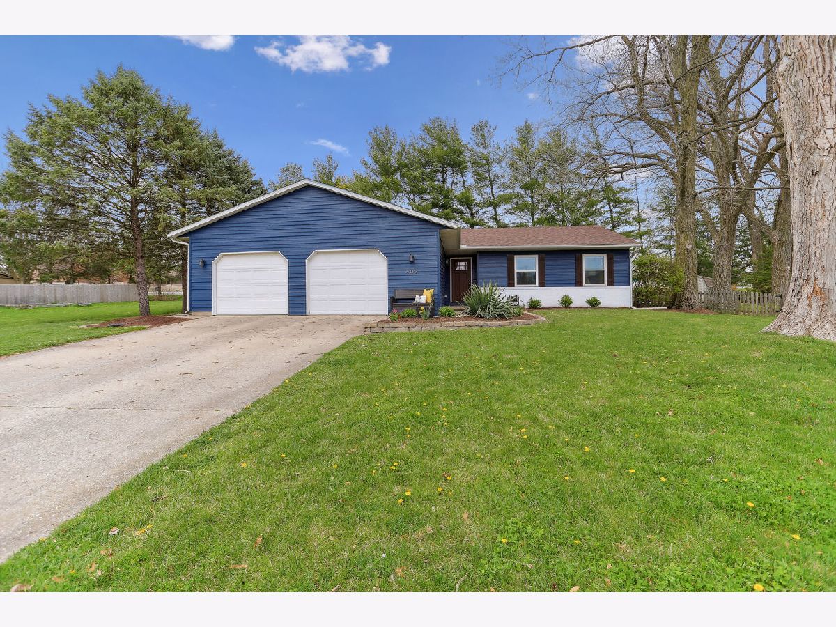 Homes & Condos & Townhomes Sold Timber View Mahomet Illinois, 608 Raymond