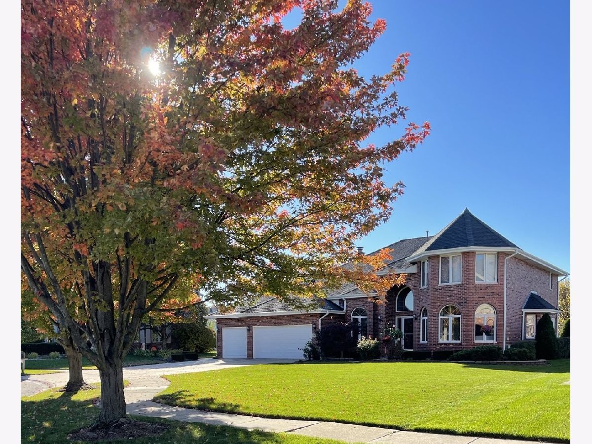 Condos & Townhomes & Homes Sold Golfview Estates Orland Park Illinois, 7831 Braeloch