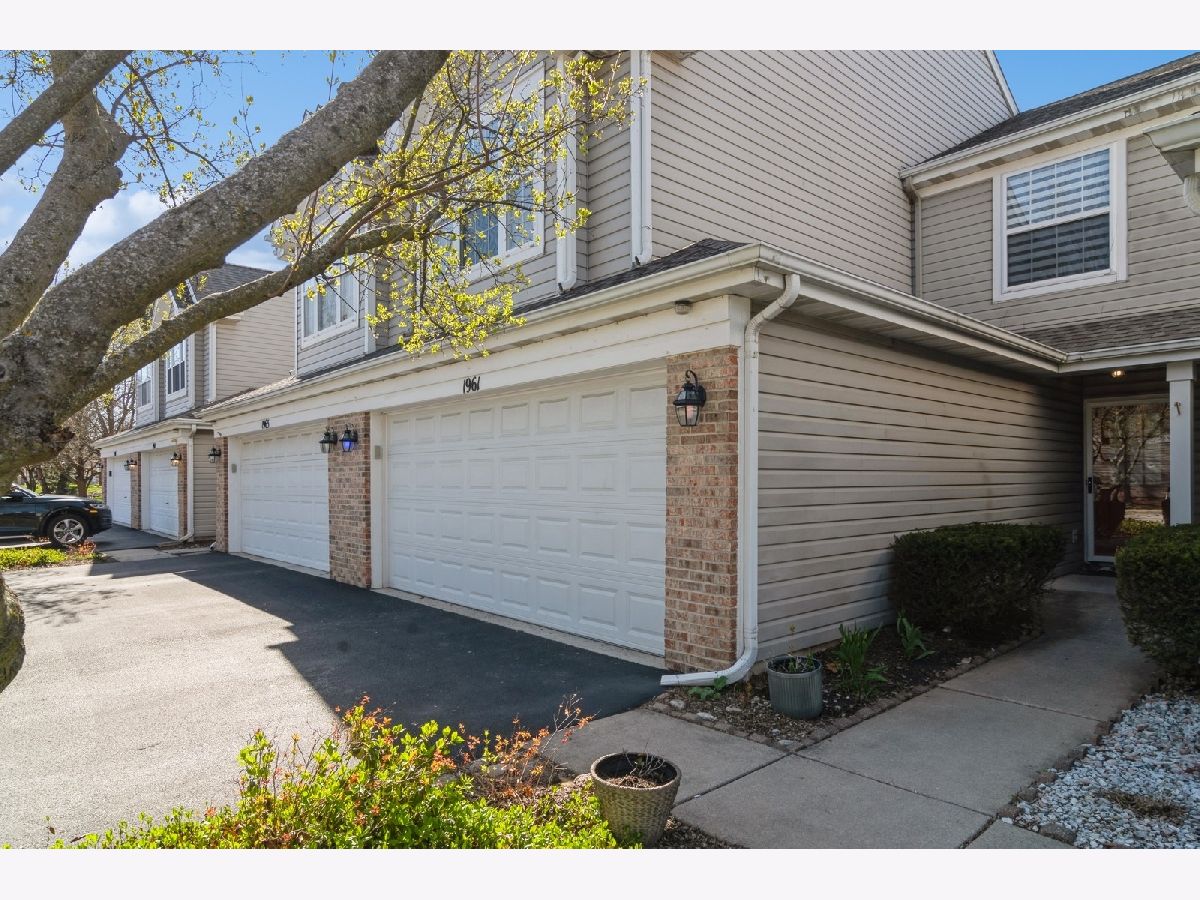 Townhomes Sold Honey Tree Naperville Illinois, 1961 Town