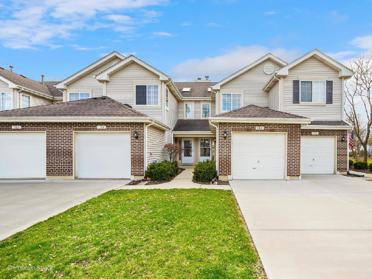 Townhomes & Condos Sold Red Rock Schaumburg Illinois, 186 Sierra Pass