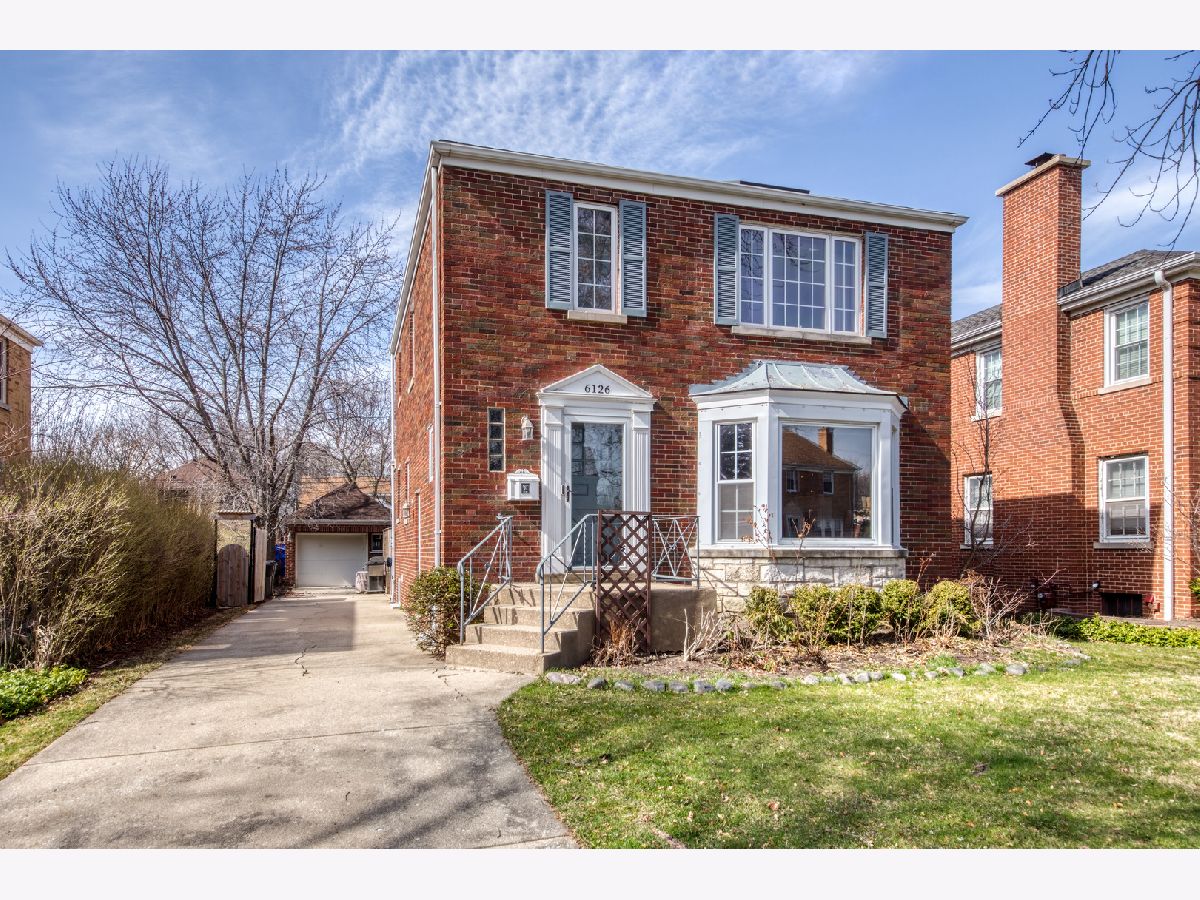 Homes & Condominiums Sold Edgebrook Chicago Illinois, 6126 Legett