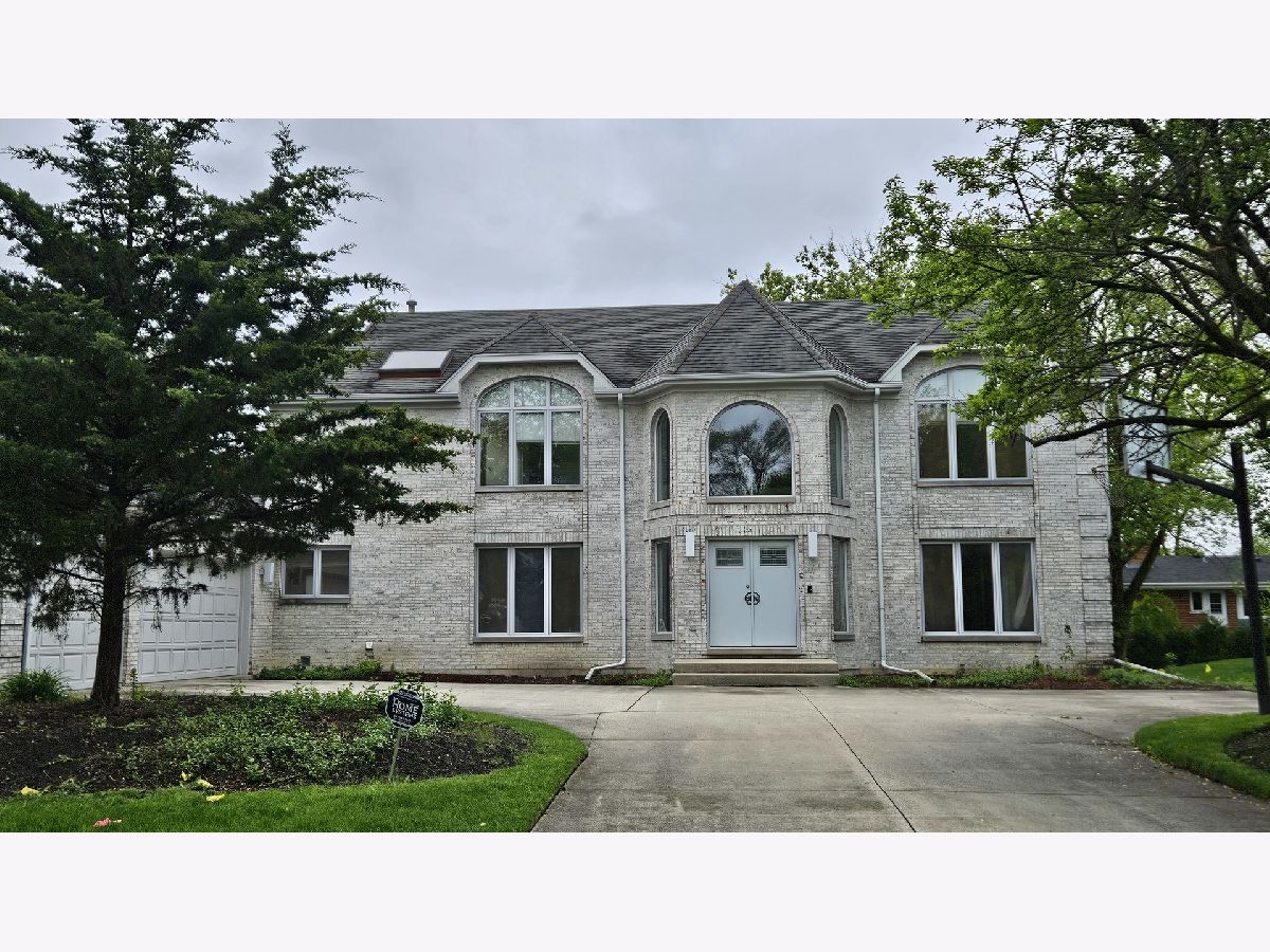 Homes Sold Woodmere Northbrook Illinois, 2128 Scotch Pine